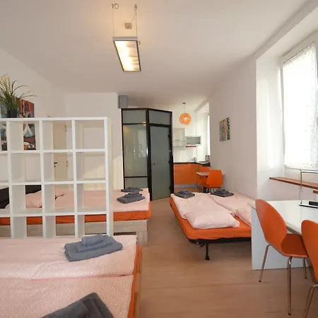 Level Seven Apartments Lugano 2*