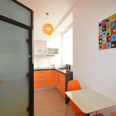 Level Seven Apartments Lugano 2*