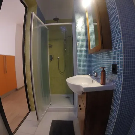 Level Seven Apartments Lugano 2*