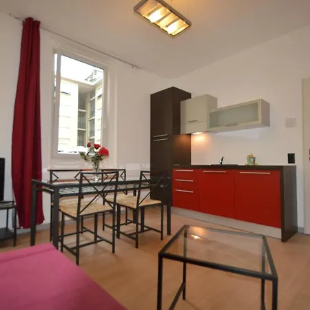 Lejlighedshotel Level Seven Apartments Lugano 2*